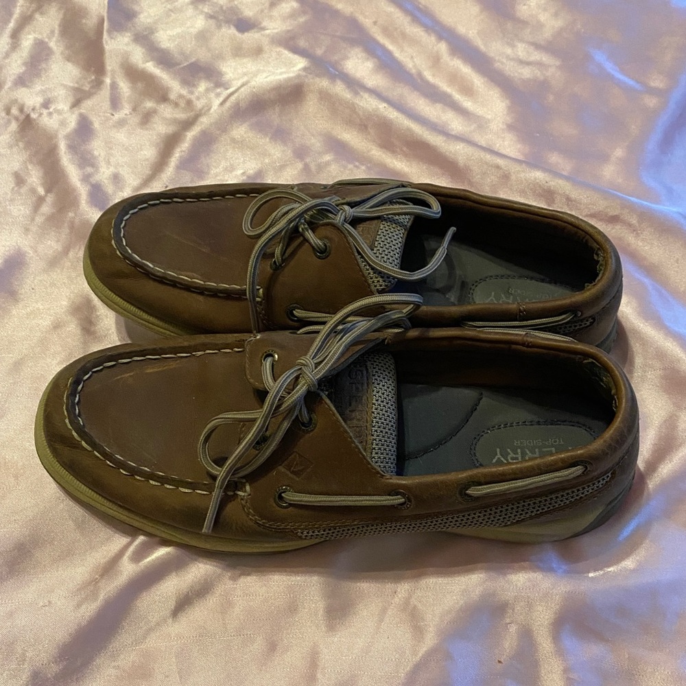Brown Classic Sperrys